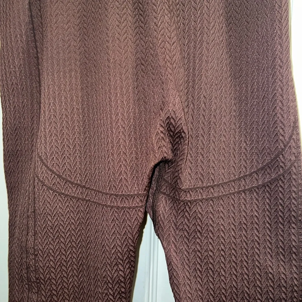 AYBL luxe seamless leggings - Picture 7 of 7